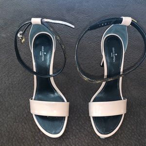 Louis Vuitton - ankle nude heeled sandals